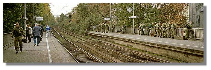 [Foto:okt-2000-bahnhof-stadthaus.jpg]