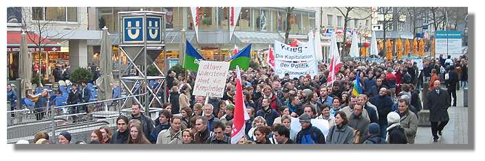 [Foto:golfkrieg-maerz-2003-demo.jpg]