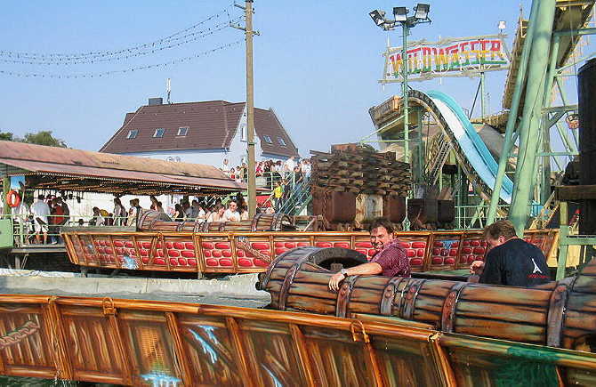 [Foto:wildwasserbahn.jpg]