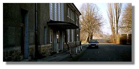 [Foto:bahnhof-hagen-kabel.jpg]