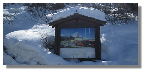 [Foto:riffelalp-wanderwege-winter.jpg]