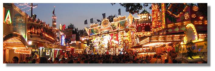 [Foto:cranger-kirmes-blaue-stunde.jpg]