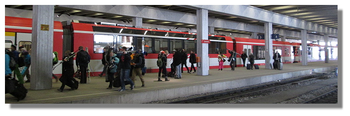 [Foto:zermatt-eisenbahn-ankunft.jpg]