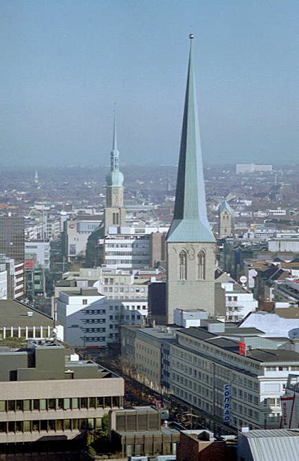 [Foto:blick-von-westen-in-die-city.jpg]