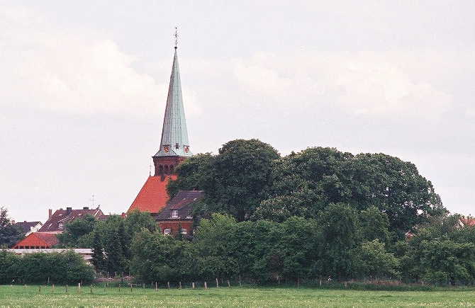 [Foto:hollandstrasse-blick-nach-asseln.jpg]