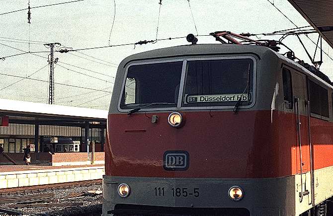 [Foto:s1-faehrt-nun.jpg]
