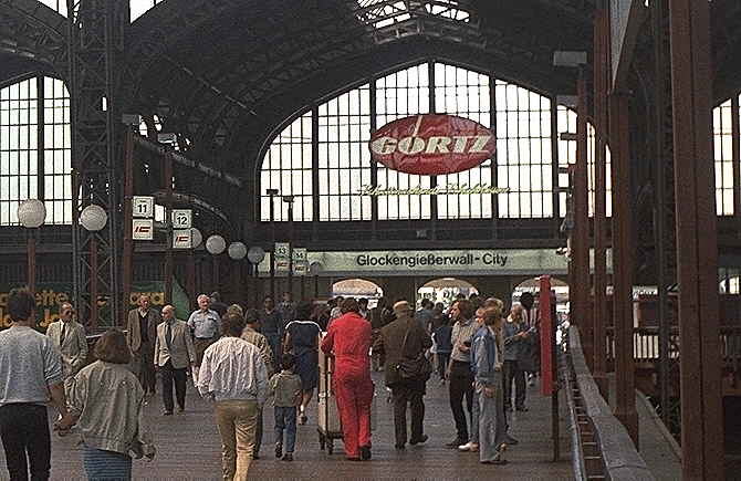 [Foto:hauptbahnhof.jpg]