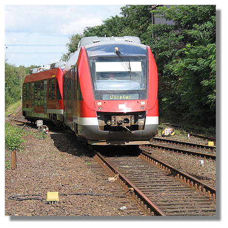 [Foto:bahn-im-bahnhof-marten.jpg]