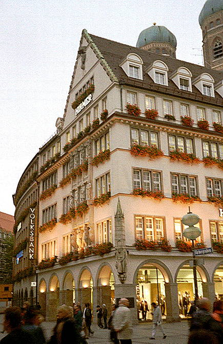 [Foto:marienplatz.jpg]