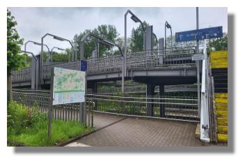 [Foto:capelle-bahnhof-zugang.jpg]