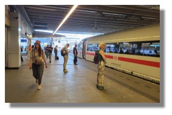 [Foto:utrecht-centraal-ice.jpg]