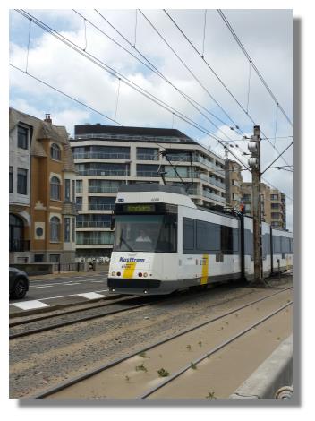 [Foto:oostende-west-kusttram.jpg]