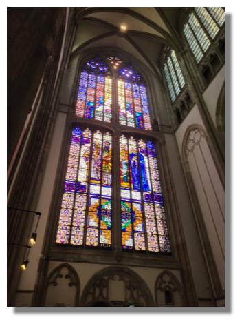 [Foto:utrecht-domkerk-fenster.jpg]