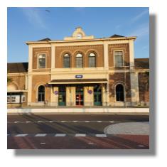 [Foto:middelburg-bahnhof-eingang.jpg]