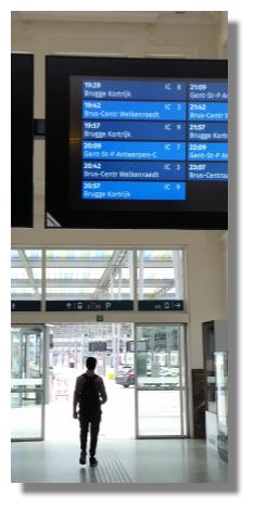 [Foto:bahnhof-oostende-monitore.jpg]