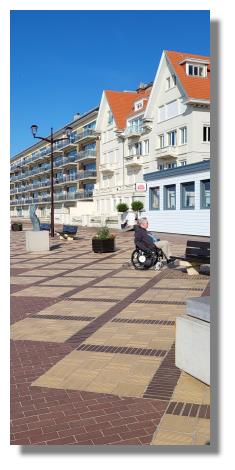 [Foto:de-haan-strandpromenade.jpg]