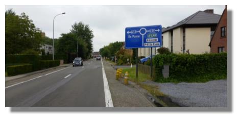 [Foto:adinkerke-de-panne-wegweiser.jpg]