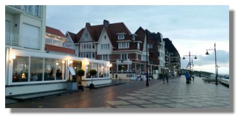 [Foto:de-haan-promenade.jpg]