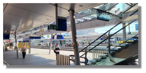 [Foto:utrecht-centraal-unten.jpg]