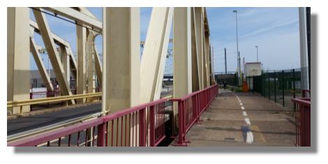 [Foto:zeebrugge-bruecke-isabellalaan-fahrradweg.jpg]