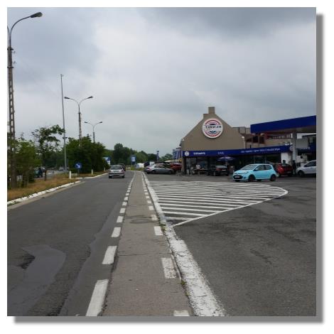 [Foto:adinkerke-grenze.jpg]