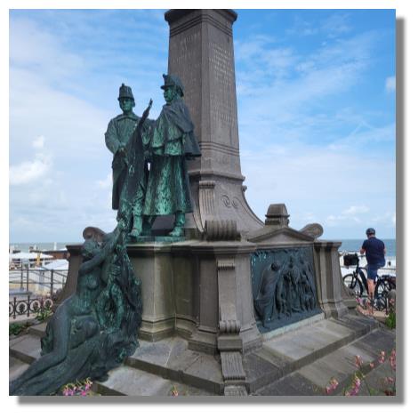 [Foto:blankenberge-denkmal-kolonialzeit.jpg]