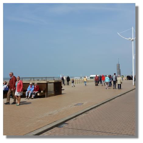 [Foto:koksijde-strandpromenade.jpg]