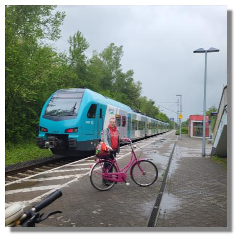 [Foto:rehbein-bahnhof-capelle-fahrrad.jpg]