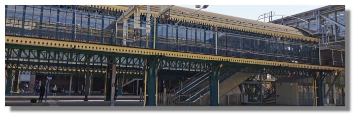 [Foto:s-hertogenbosch-bahnhof-seitlich.jpg]