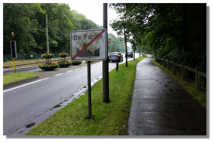 [Foto:de-panne-ortsausgang.jpg]