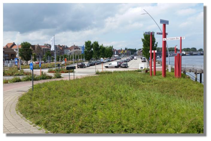 [Foto:nieuwpoort-stad-haltestelle.jpg]