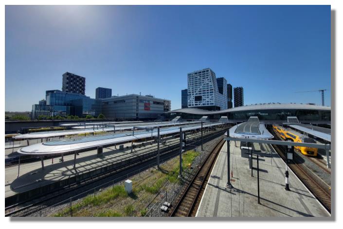 [Foto:utrecht-centraal-weitwinkel.jpg]