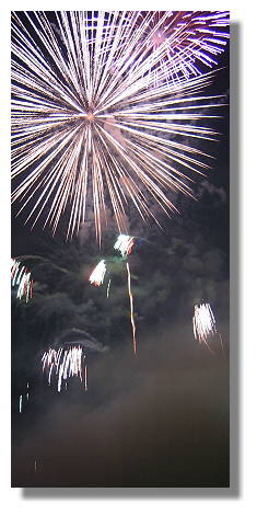 [Foto:lichterfest2005-feuerwerk.jpg]