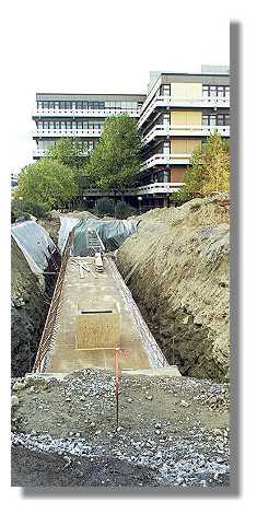 [Foto:uni-bau-versorgungstunnel.jpg]