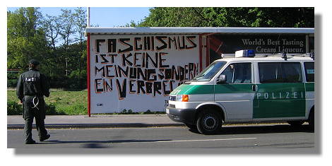 [Foto:mai-2007-polizei.jpg]