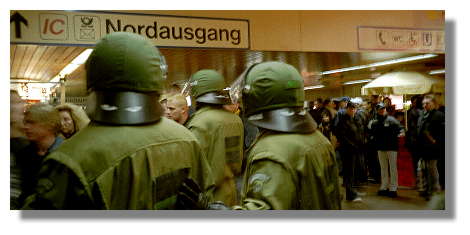 [Foto:mar-2001-hauptbahnhof.jpg]