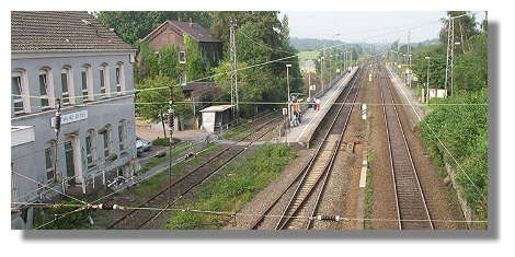 [Foto:bahnhof-derne.jpg]