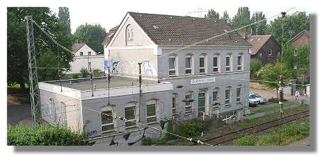 [Foto:bahnhof-derne.jpg]