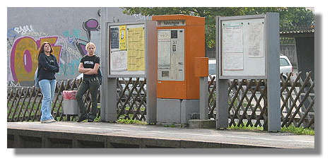 [Foto:bahnhof-derne.jpg]