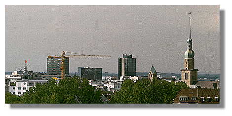 [Foto:blick-vom-wasserturm-zur-city.jpg]