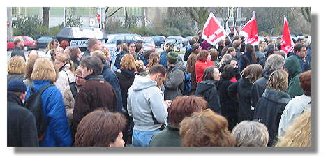 [Foto:golfkrieg-maerz-2003-demo.jpg]