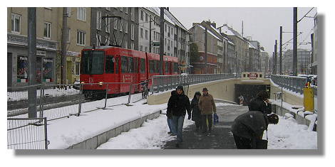 [Foto:tunneltag2005-weissenburger-strasse.jpg]