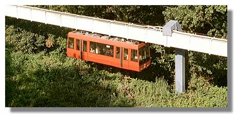 [Foto:uni-h-bahn.jpg]