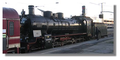 [Foto:zug-der-erinnerung-lokomotive.jpg]
