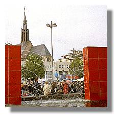 [Foto:okt-2000-hansaplatz.jpg]