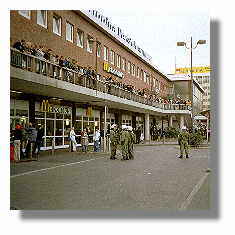 [Foto:okt-2000-hauptbahnhof.jpg]