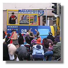 [Foto:rosenmontagszug.jpg]