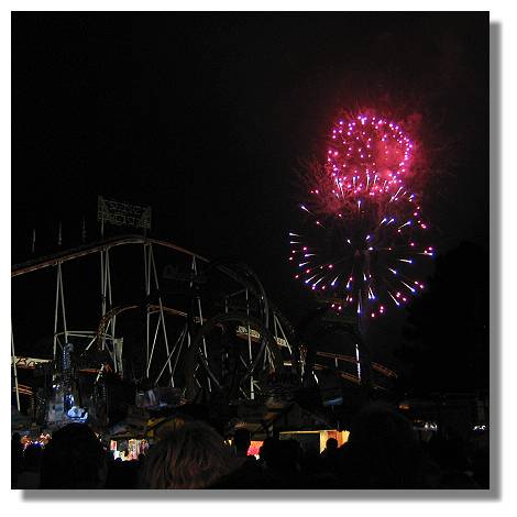 [Foto:cranger-kirmes-feuerwerk.jpg]