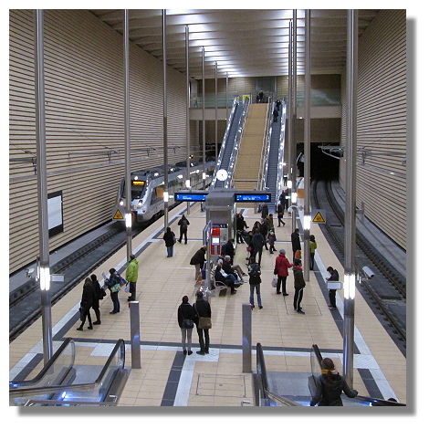 [Foto:leipzig-markt-bahnhof-s-bahn.jpg]