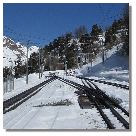 [Foto:riffelalp-bahnhof.jpg]